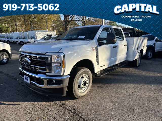 New 2026 Ford F350 XL w/ XL Chrome Package image 1