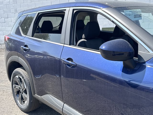 New 2025 Nissan Rogue SV AWD/4WD image 6