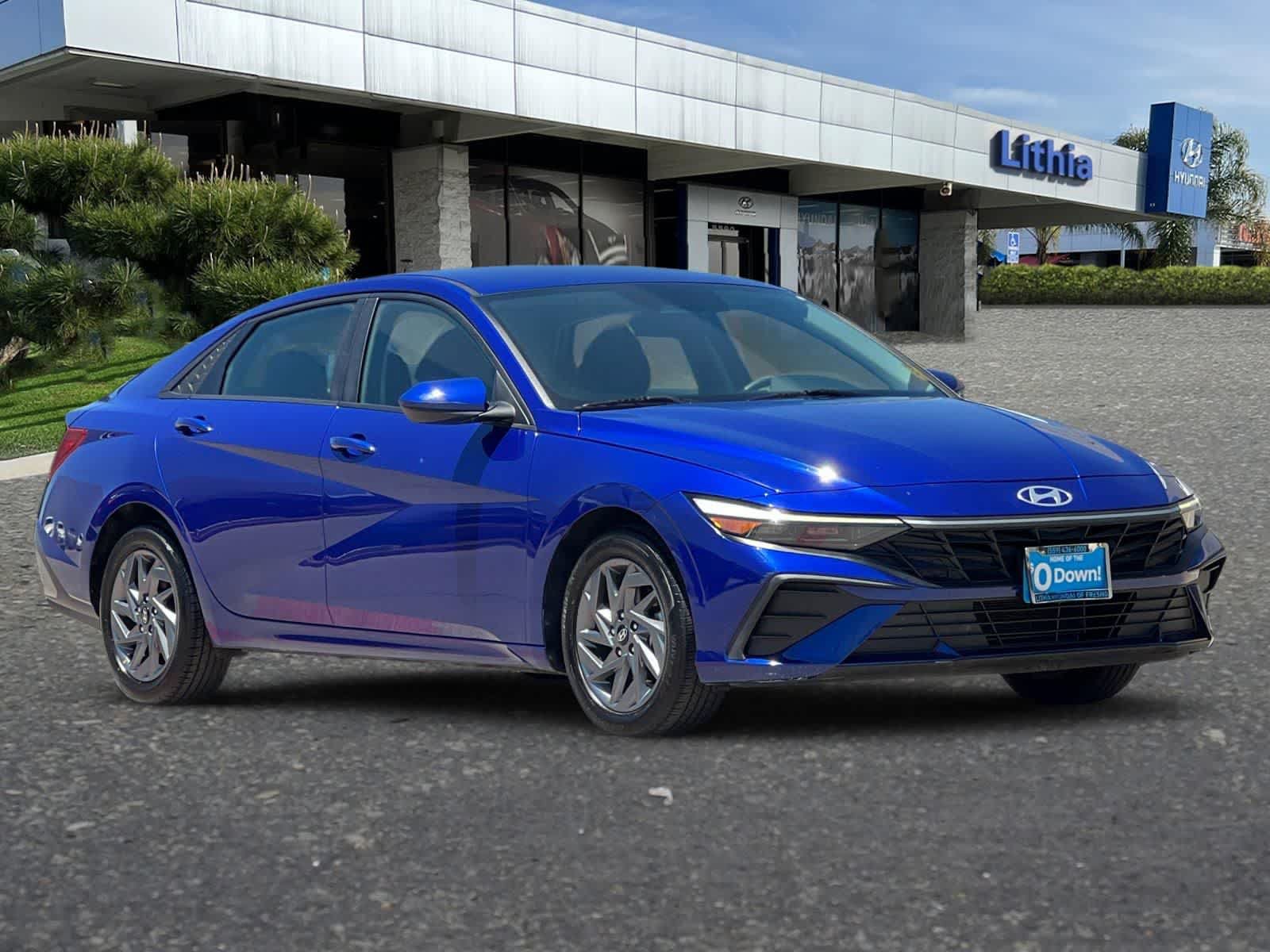 Used 2024 Hyundai Elantra SEL FWD image 10