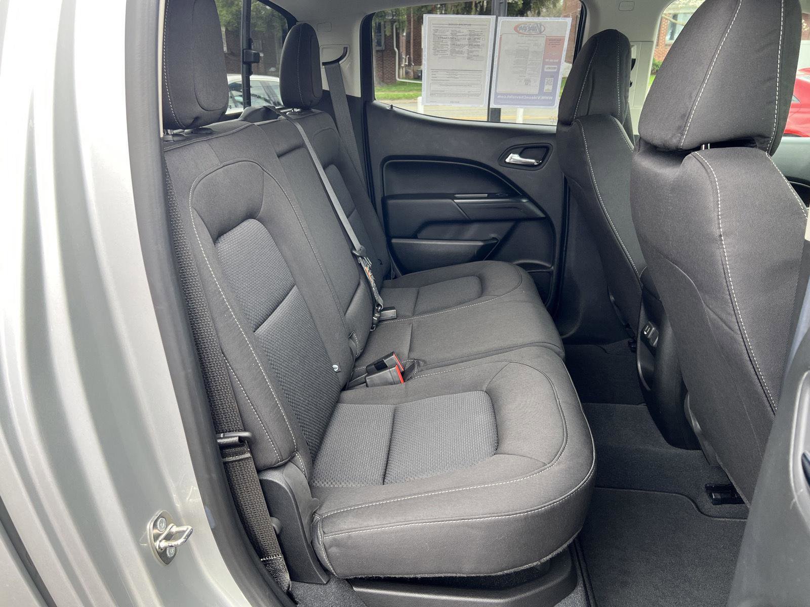 Used 2019 Chevrolet Colorado LT w/ LT Convenience Package image 16