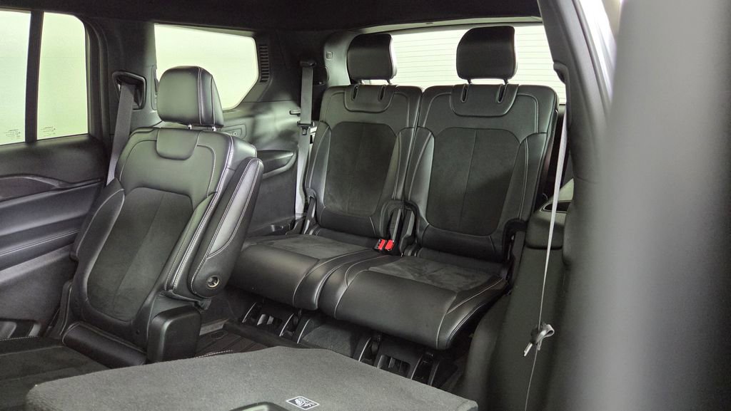 Used 2022 Jeep Grand Cherokee L Altitude image 33