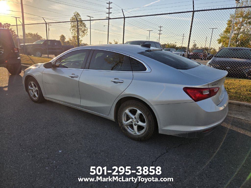 Used 2018 Chevrolet Malibu LS FWD image 6