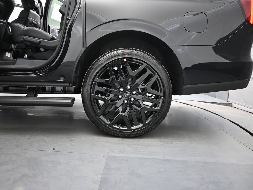 New 2026 Ford Expedition Max Platinum image 20