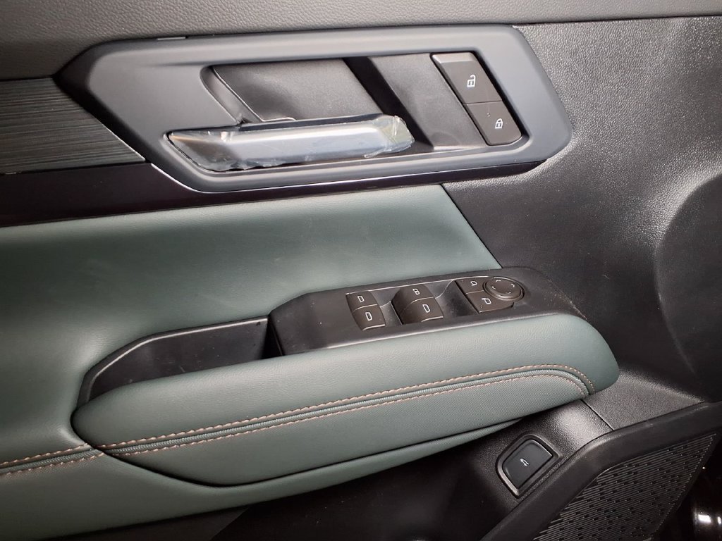 New 2026 GMC Terrain AT4 AWD/4WD image 16