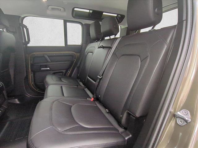 Certified 2025 Land Rover Defender 110 S image 22