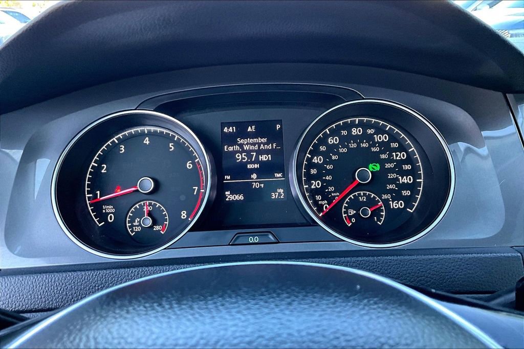 Used 2017 Volkswagen Golf Alltrack SEL image 27