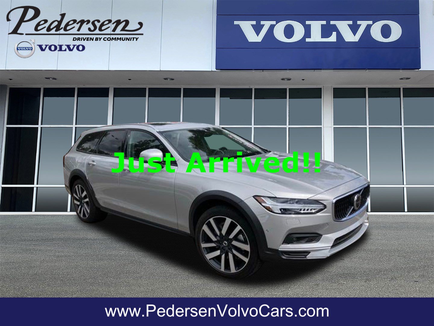Used 2025 Volvo V90 B6 Cross Country Ultra