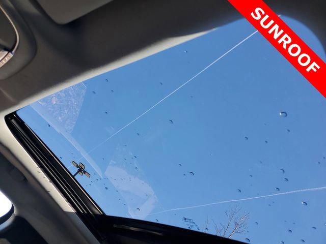 Used 2022 Jeep Cherokee Latitude Lux w/ Sun & Sound Group image 8