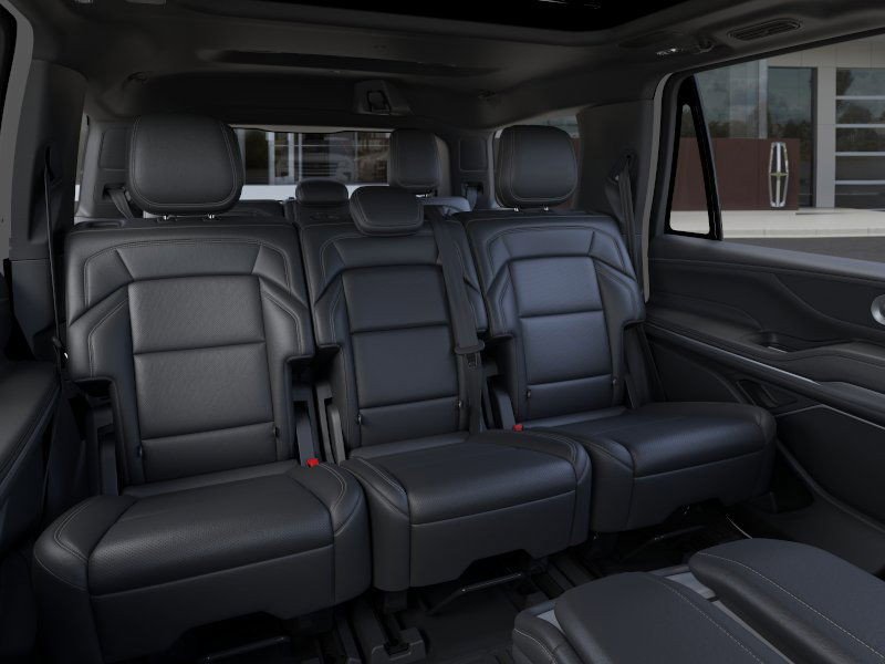 New 2025 Lincoln Navigator Reserve w/ Jet Appearance Package image 11
