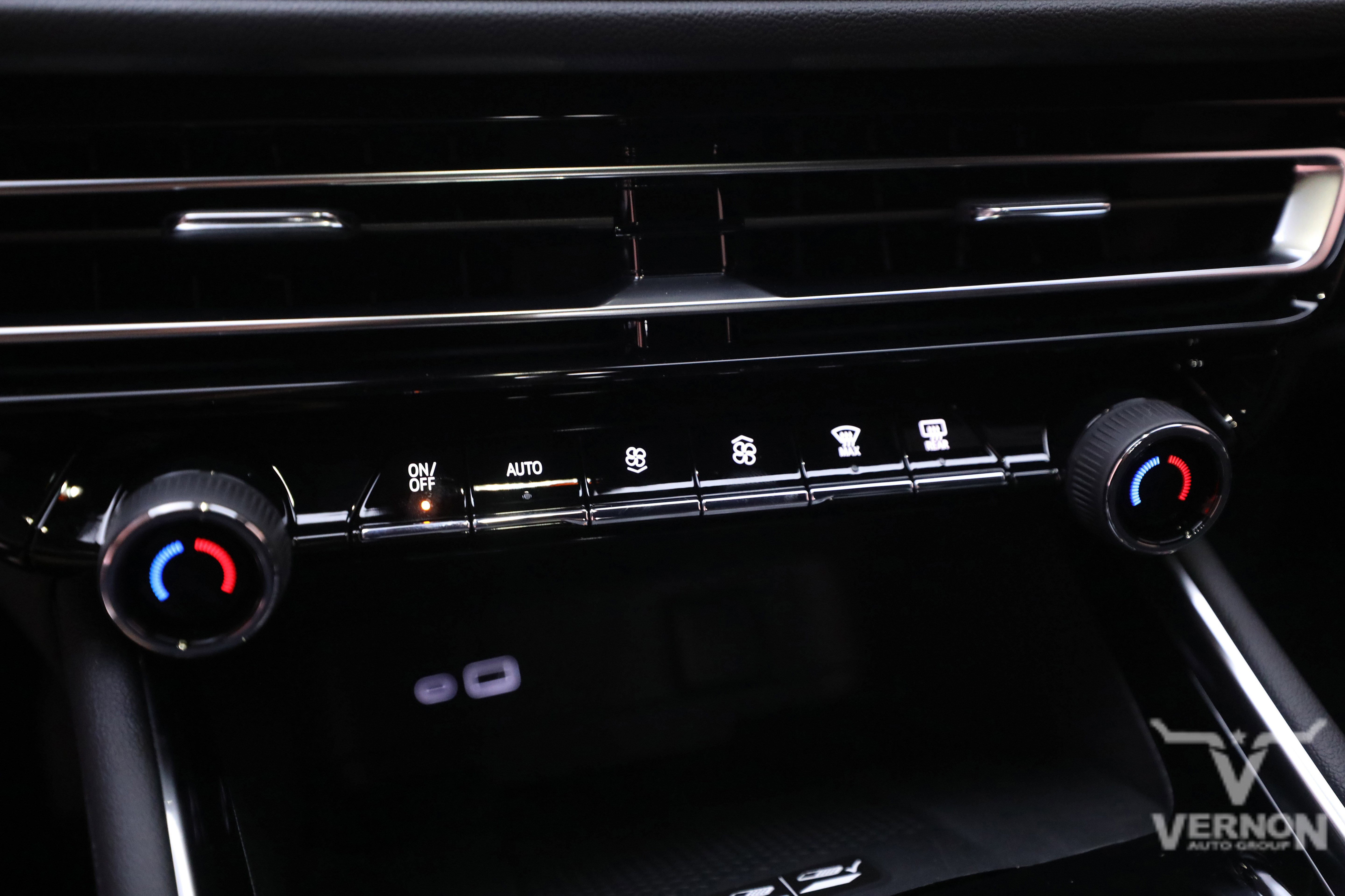 New 2026 Chevrolet Traverse LT image 26