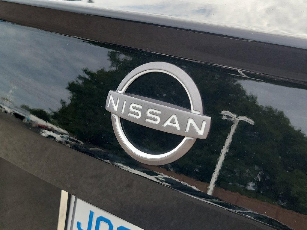 Used 2025 Nissan Altima 2.5 SV FWD image 9