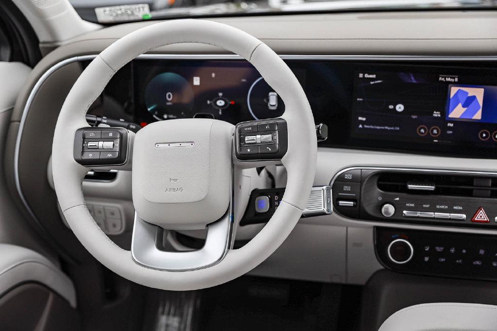 New 2026 Hyundai Palisade SEL Premium FWD image 15