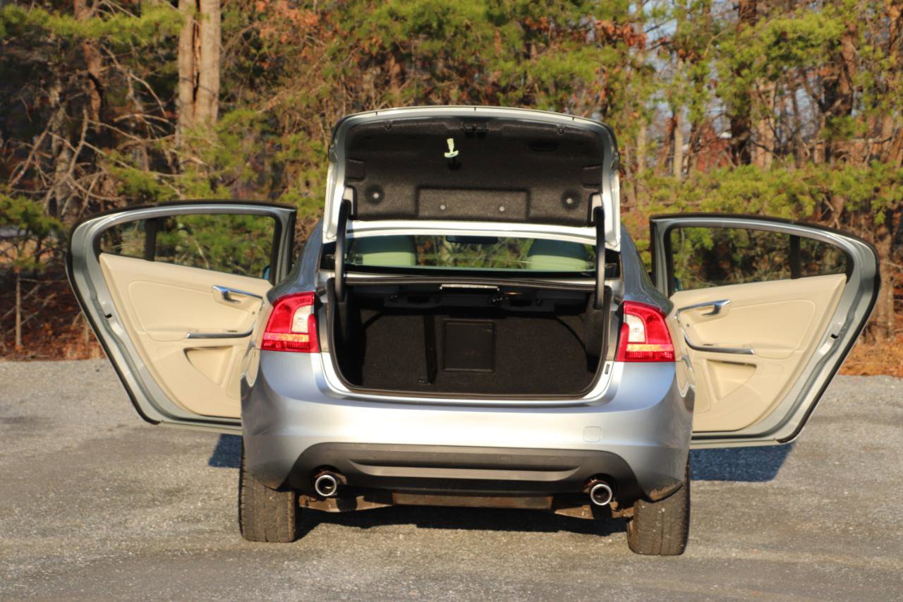 Used 2013 Volvo S60 T5 image 5