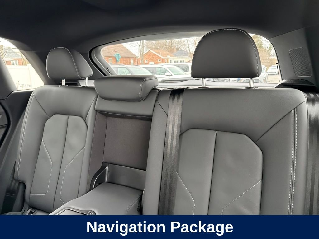 Used 2020 Audi Q3 2.0T Premium Plus image 9