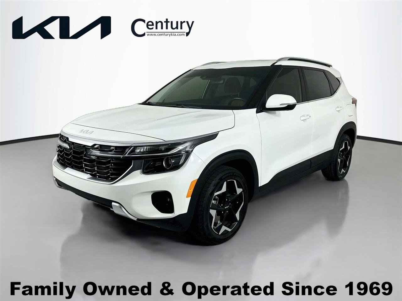 Certified 2024 Kia Seltos EX