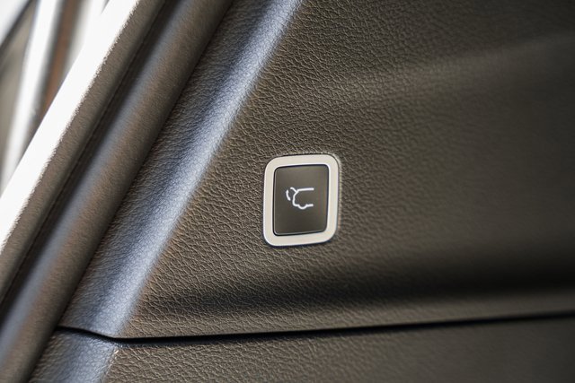 New 2026 Chrysler Pacifica Select image 10