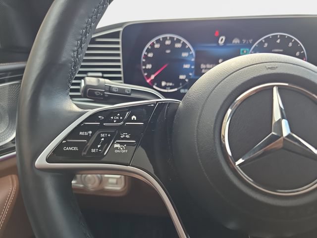 Used 2024 Mercedes-Benz GLS 450 4MATIC image 21