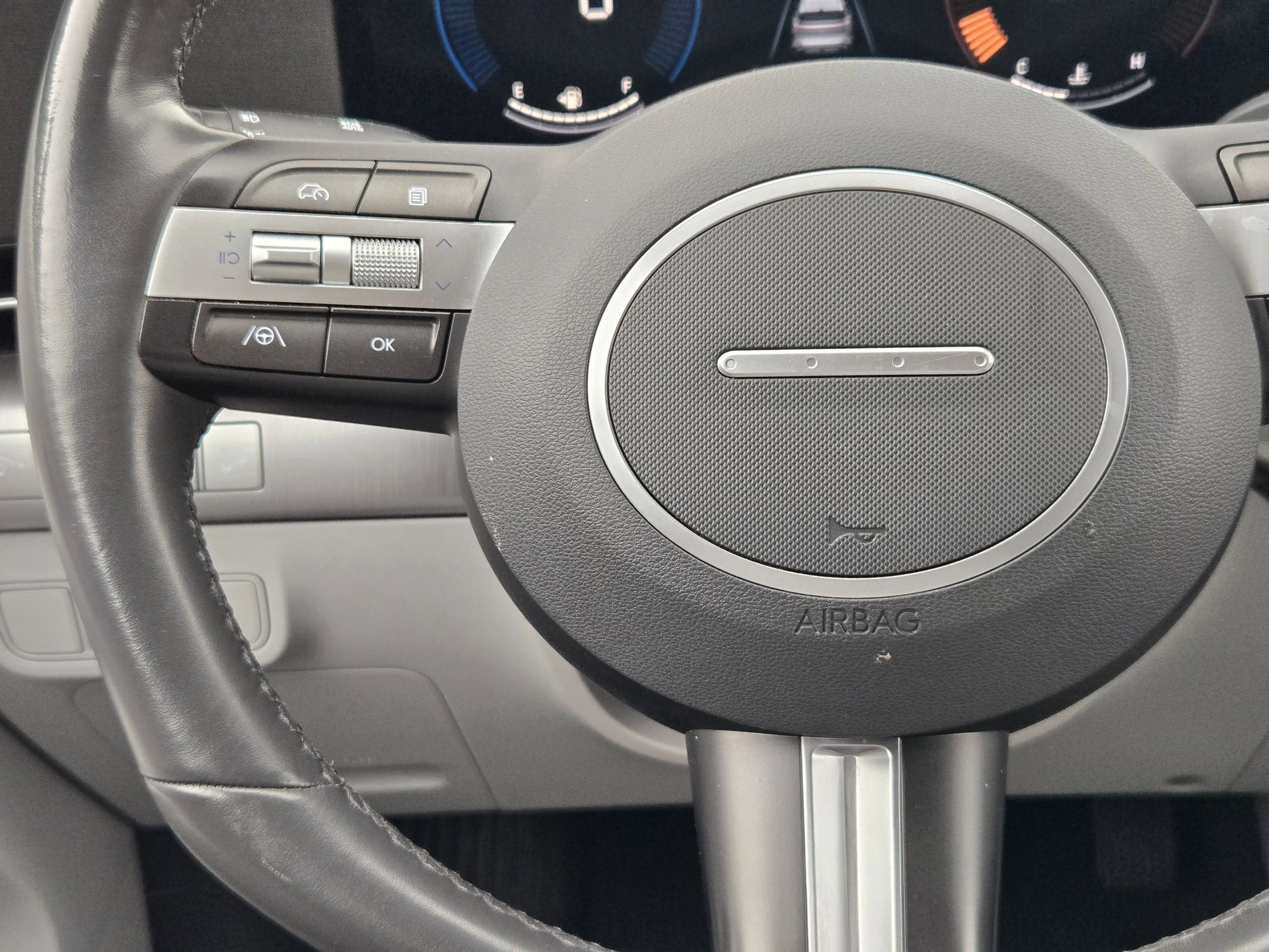 Used 2024 Hyundai Kona SEL FWD image 21
