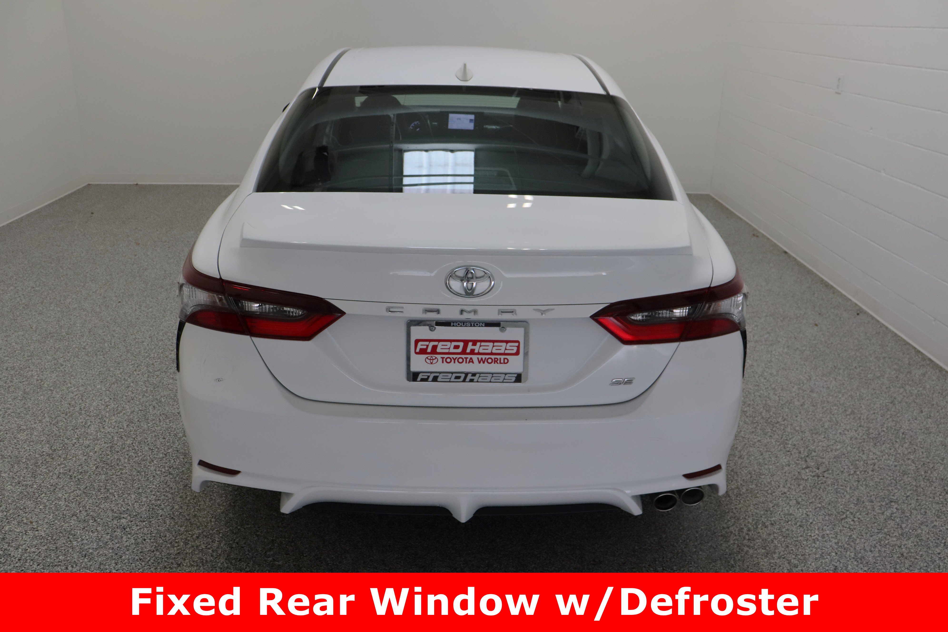 Used 2024 Toyota Camry SE image 8