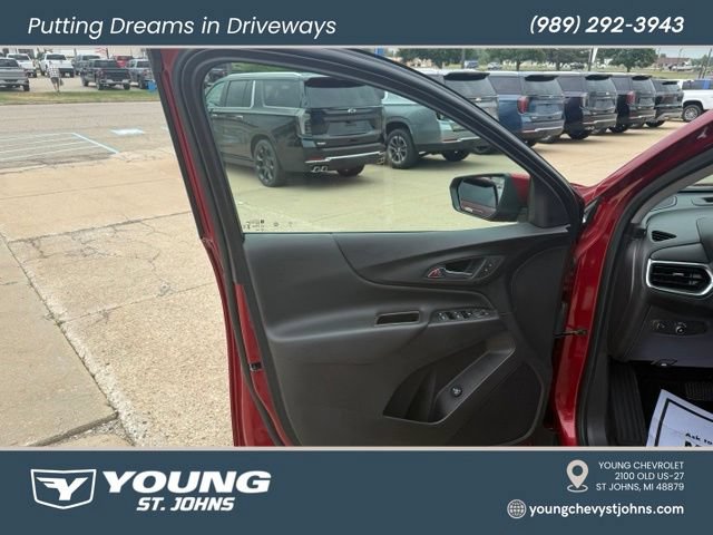Used 2024 Chevrolet Equinox LT FWD image 13