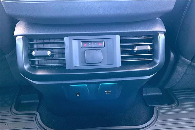 Used 2024 Ford F150 Raptor image 11