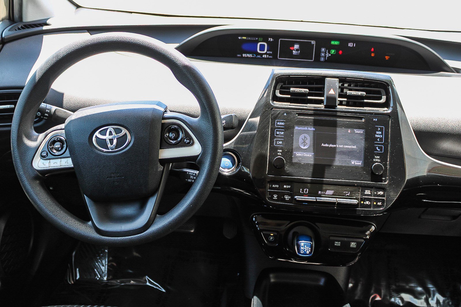 Certified 2016 Toyota Prius Two FWD image 15