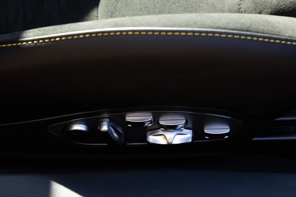 Used 2024 Porsche 718 Cayman GT4 RS w/ Weissach Package image 62