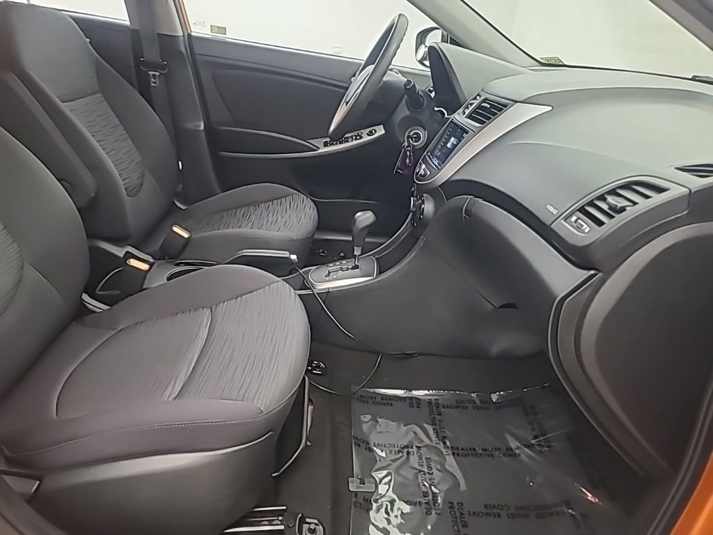 Used 2017 Hyundai Accent SE image 14