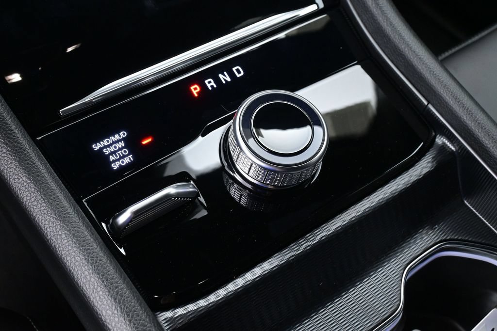 New 2027 Jeep Grand Cherokee Limited AWD/4WD image 17