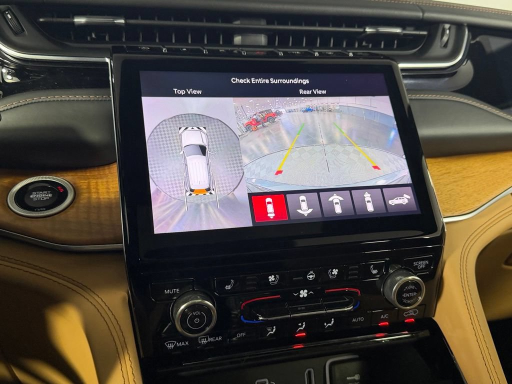 Certified 2022 Jeep Grand Cherokee Summit AWD/4WD image 19