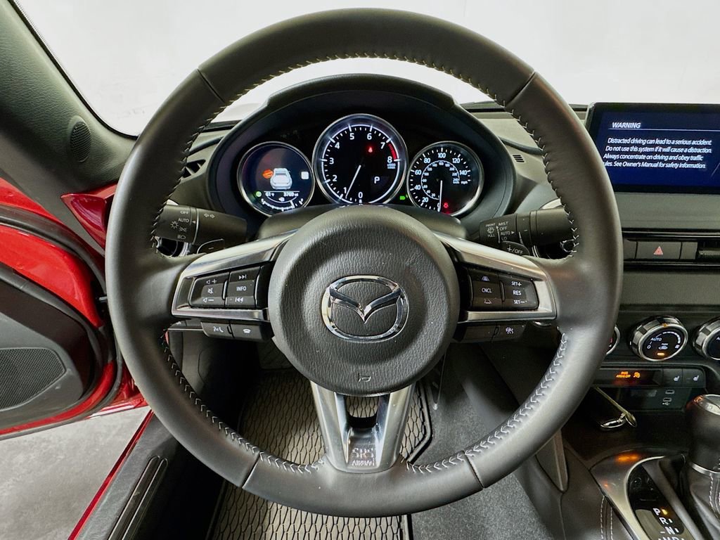 Used 2025 MAZDA MX-5 Miata RF Grand Touring image 9