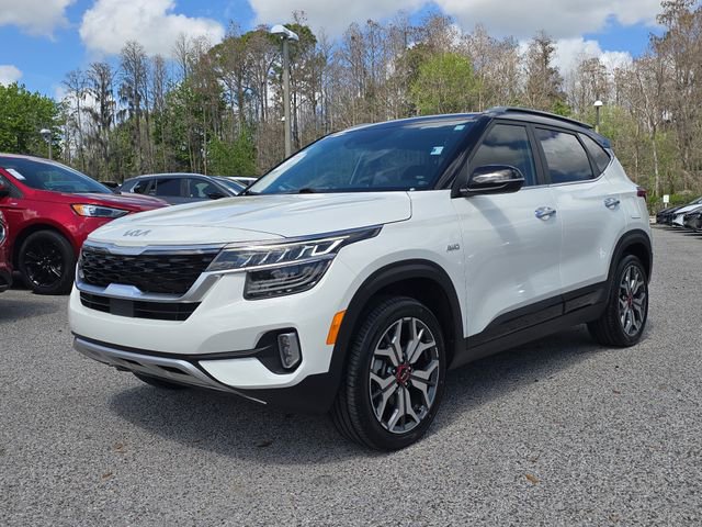Used 2023 Kia Seltos SX image 4