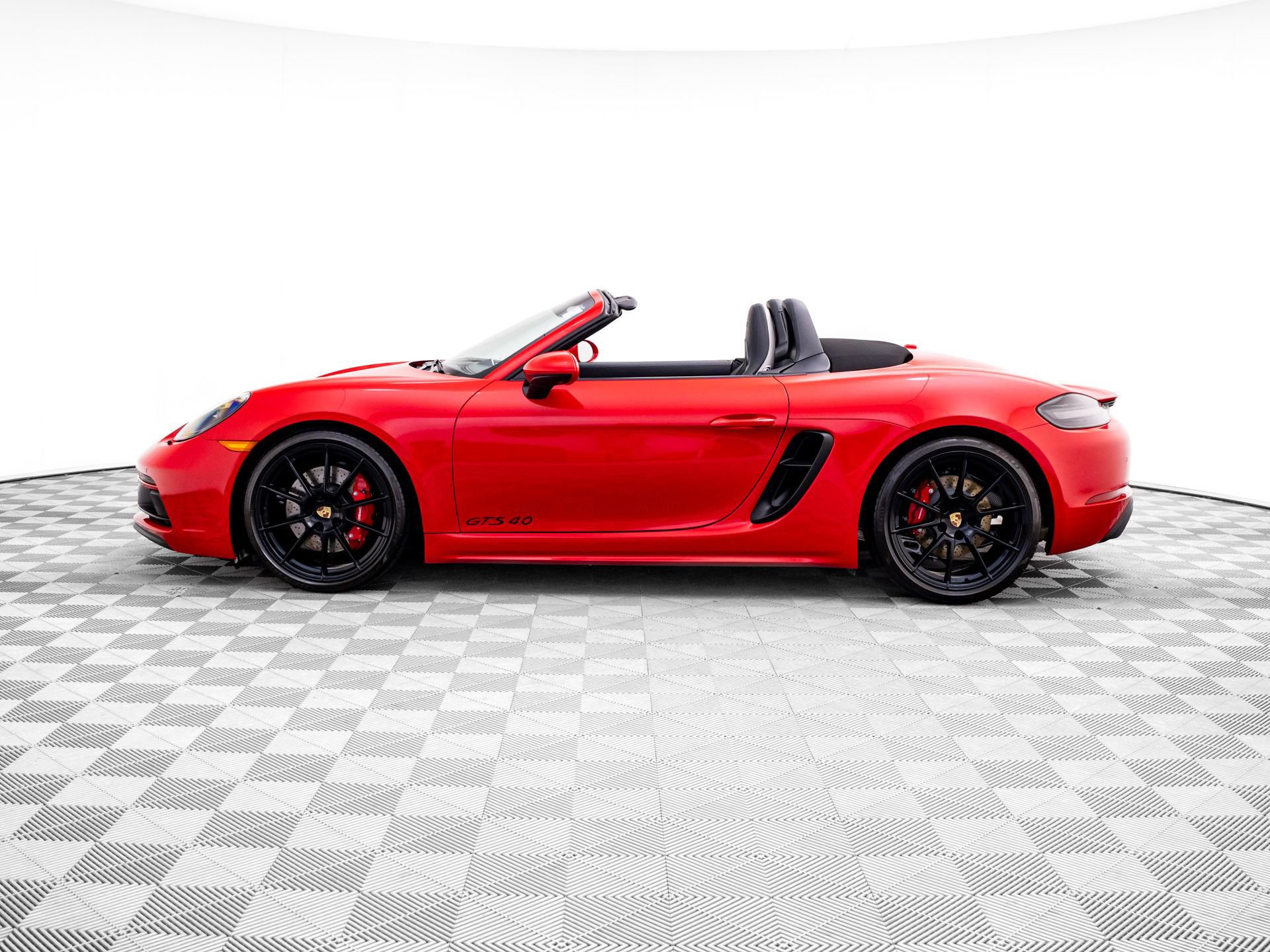Certified 2023 Porsche 718 Boxster GTS RWD image 2