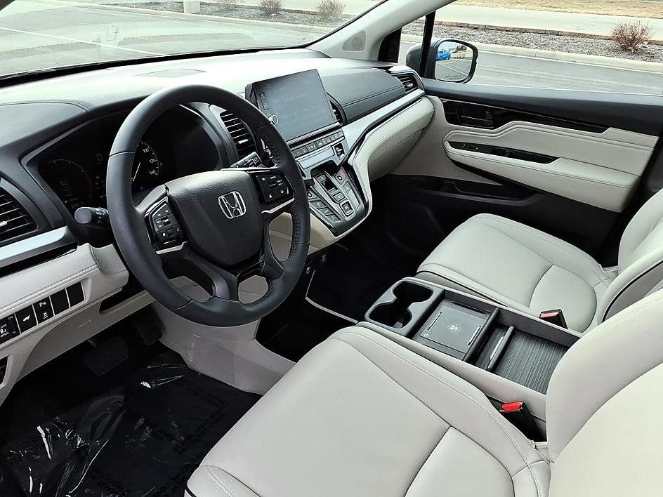 Used 2026 Honda Odyssey Touring image 15