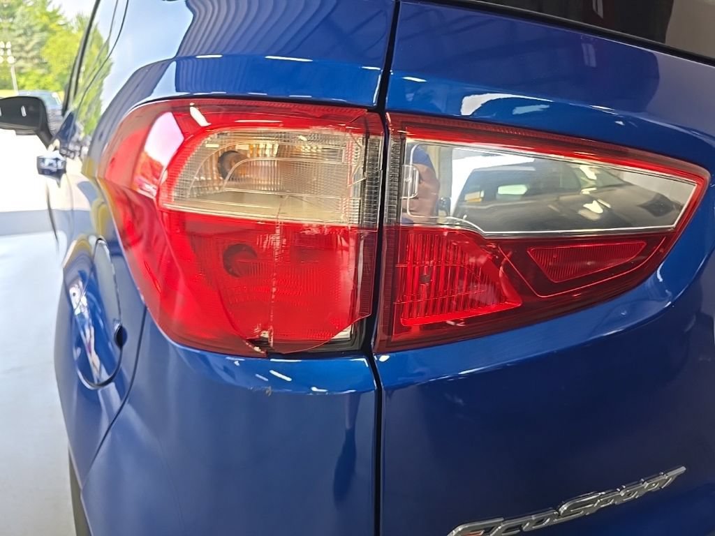 Used 2022 Ford EcoSport SE w/ SE Convenience Package AWD/4WD image 7