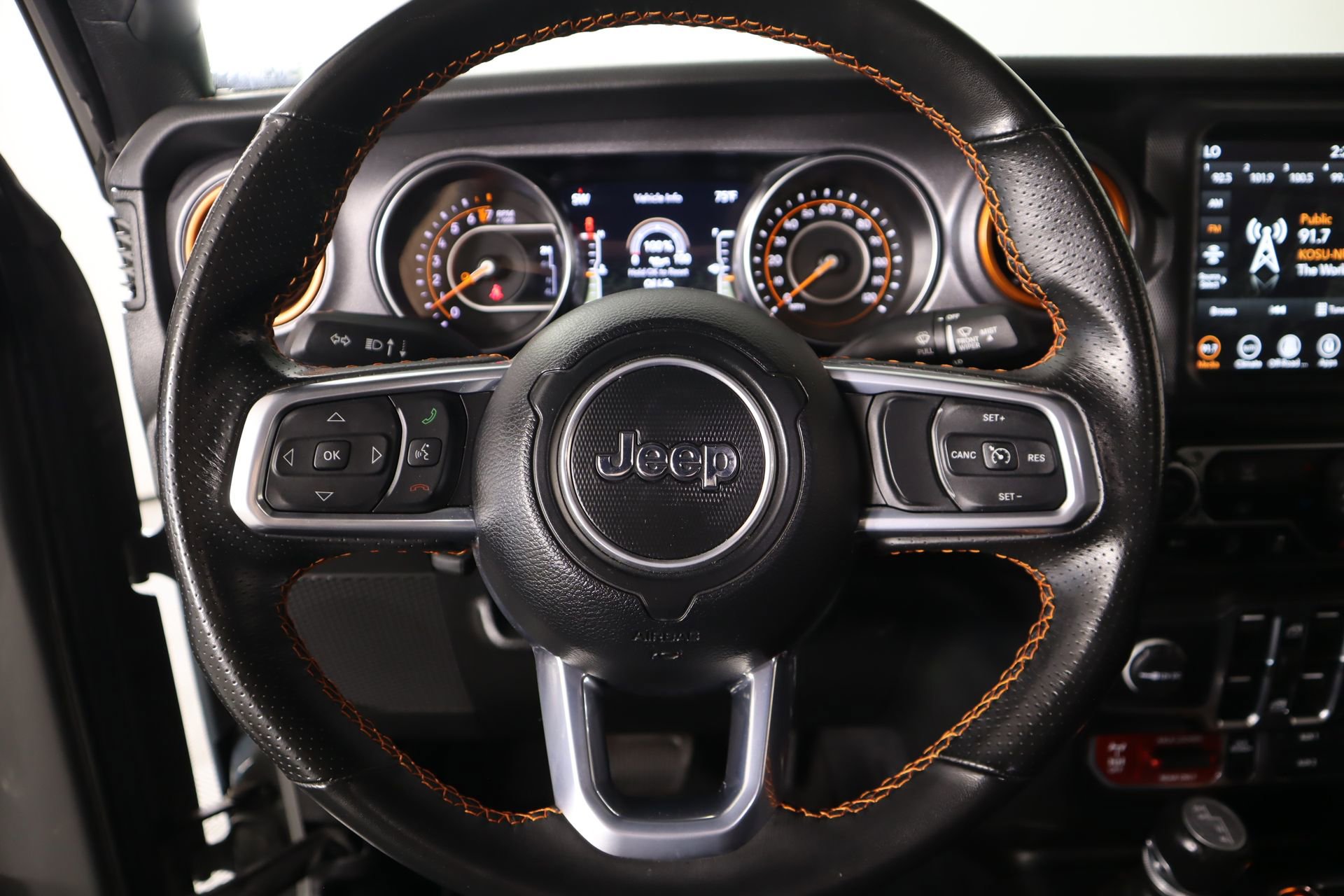 Used 2023 Jeep Gladiator Mojave w/ LED Lighting Group image 3