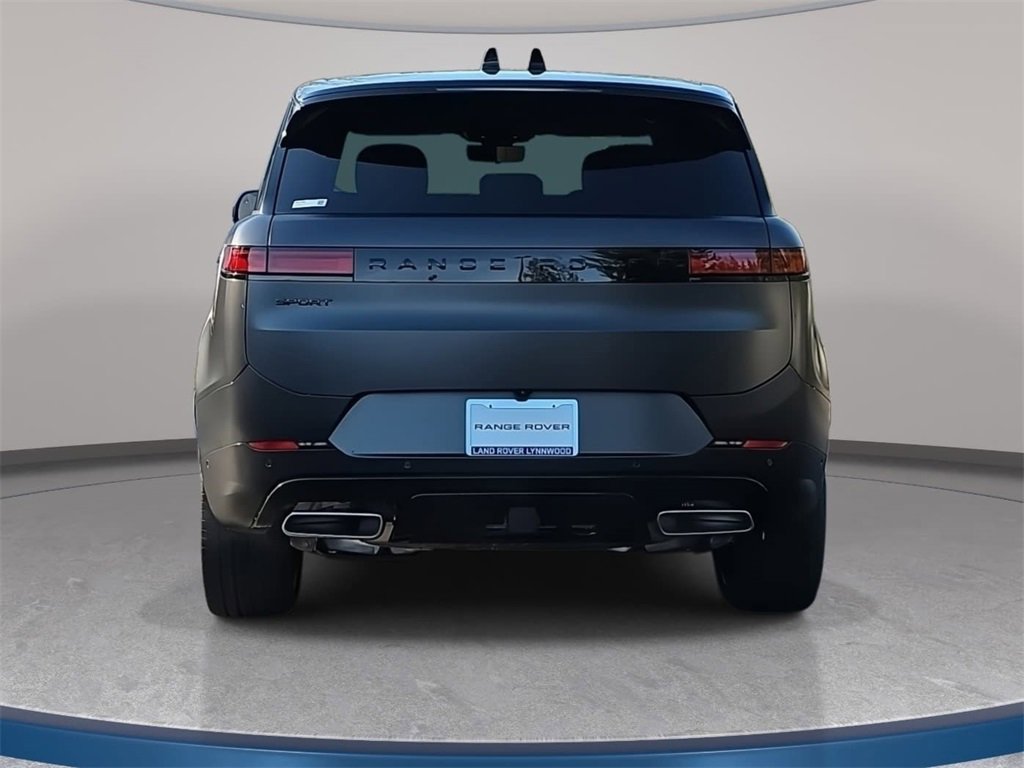 New 2026 Land Rover Range Rover Sport Dynamic SE image 6