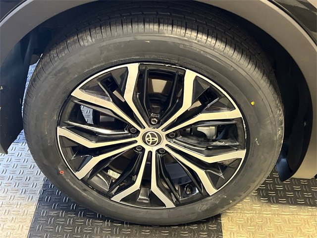 Used 2024 Toyota Crown XLE image 15