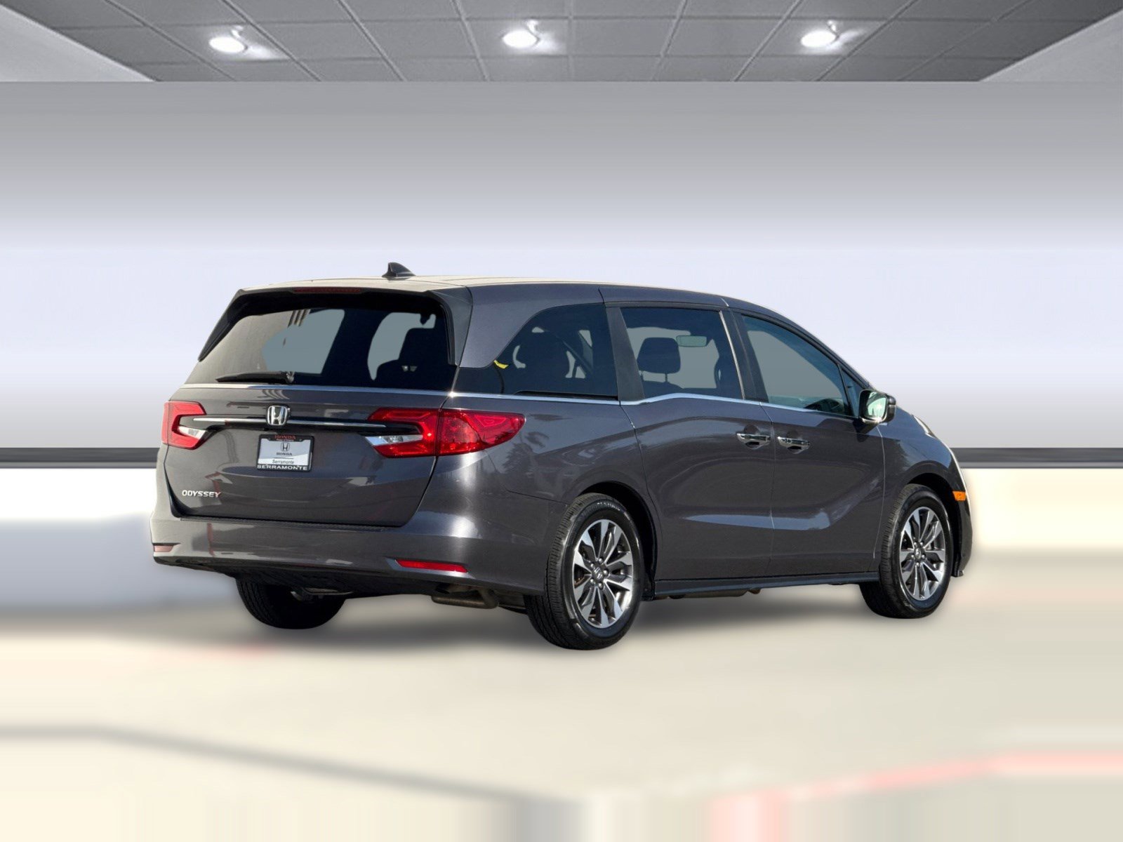 Certified 2024 Honda Odyssey EX-L image 8