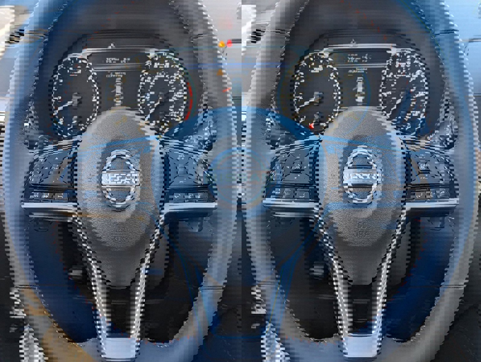 New 2025 Nissan Altima 2.5 SR image 25