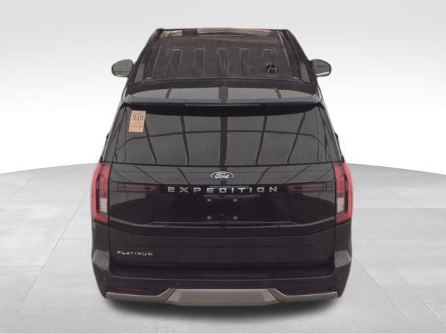 Used 2025 Ford Expedition Platinum AWD/4WD image 6