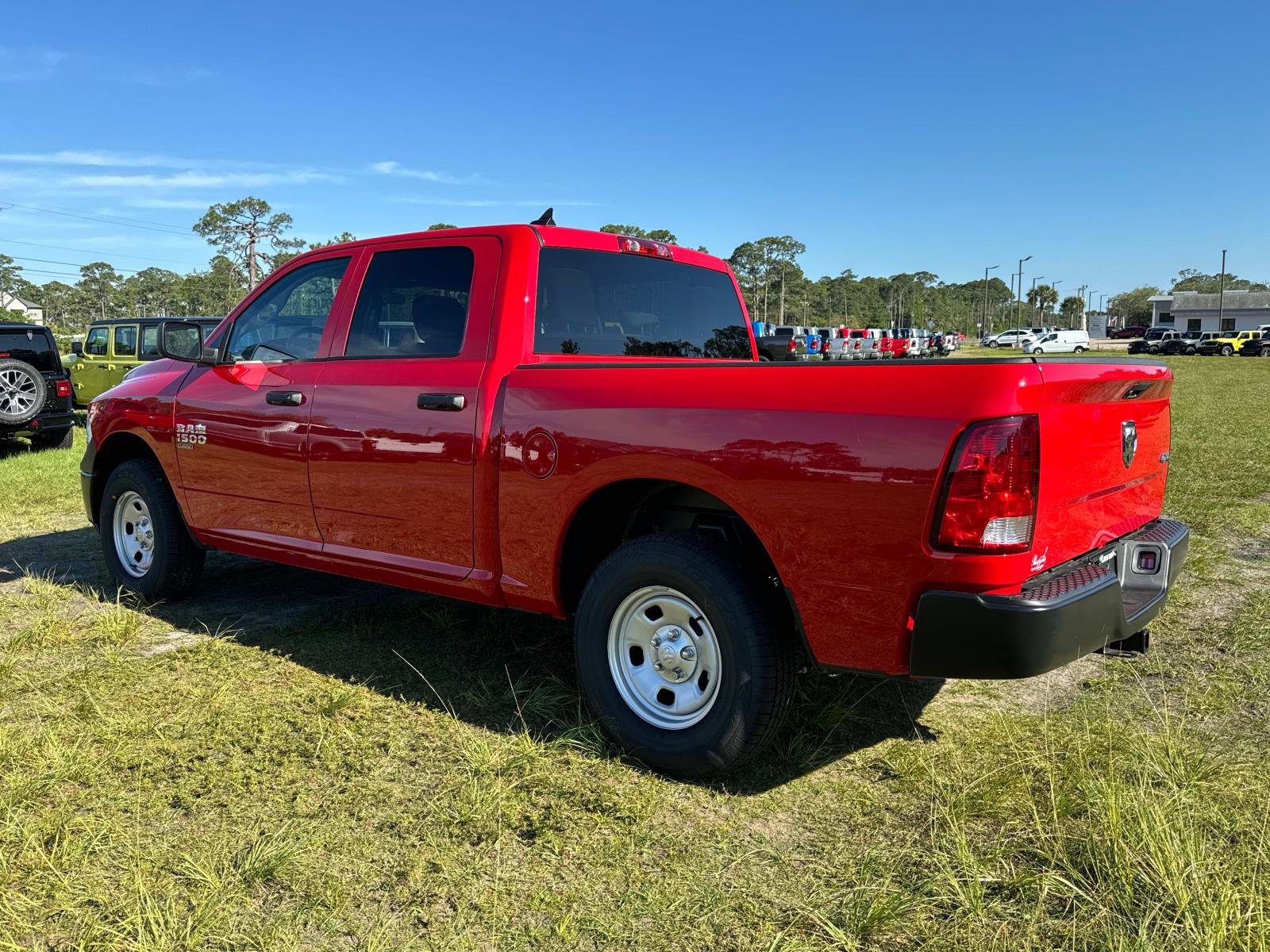 New 2024 RAM 1500 Tradesman w/ Popular Equipment Group AWD/4WD image 5