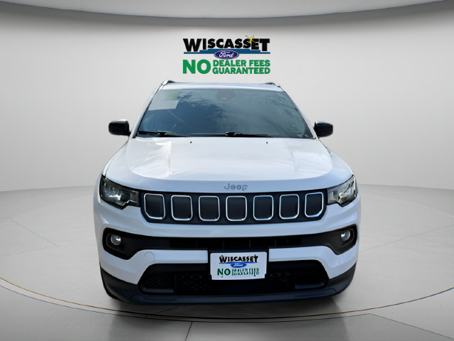 Used 2022 Jeep Compass Latitude w/ Sun and Sound Group AWD/4WD image 10