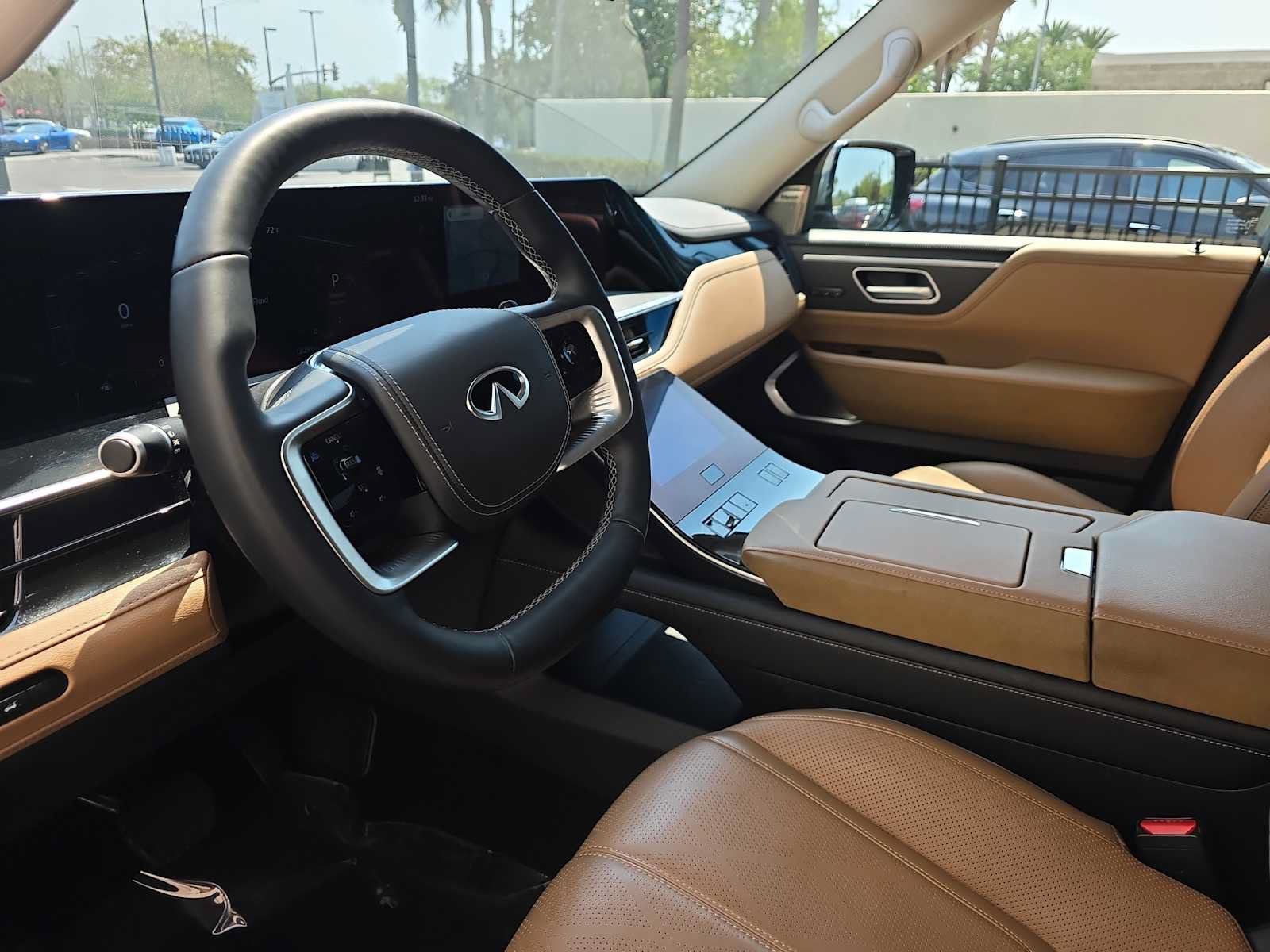 Certified 2025 INFINITI QX80 Sensory AWD/4WD image 18
