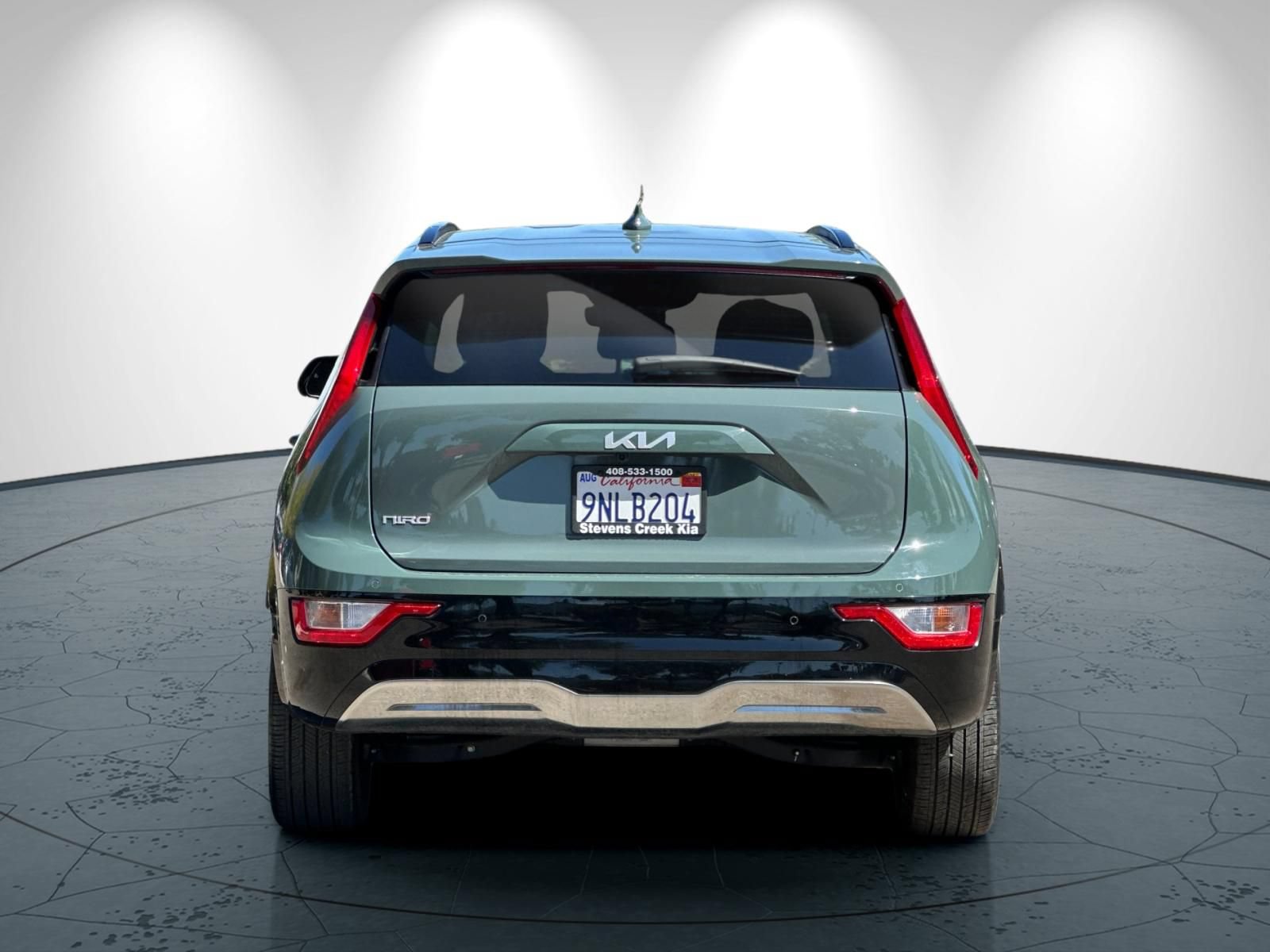 Certified 2024 Kia Niro Wind FWD image 5