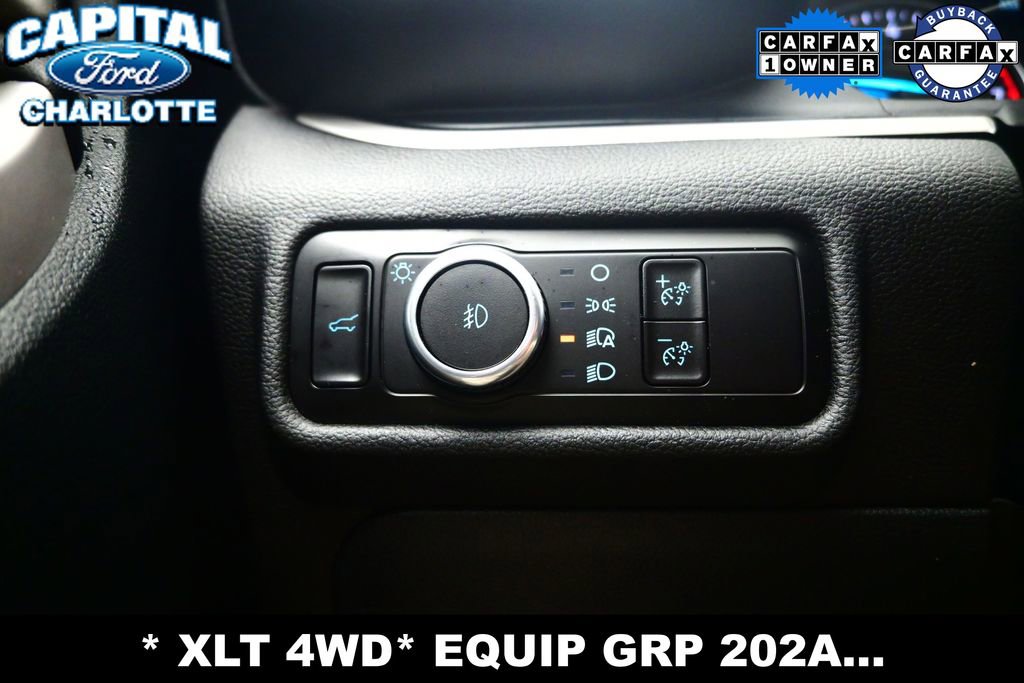 Used 2023 Ford Explorer XLT w/ Equipment Group 202A AWD/4WD image 19