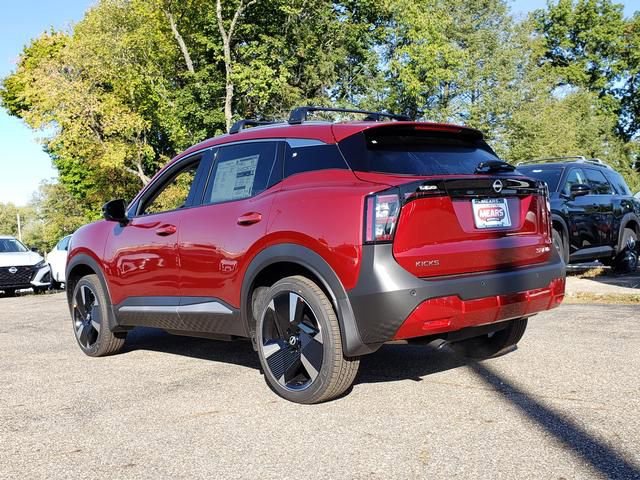 New 2026 Nissan Kicks SR w/ Cold Weather Package image 4