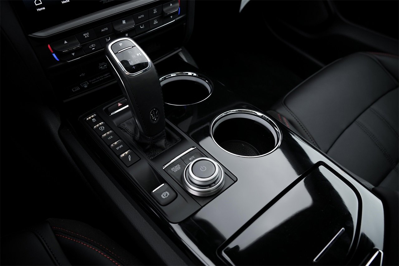 Certified 2024 Maserati Quattroporte Modena Ultima Q4 image 18