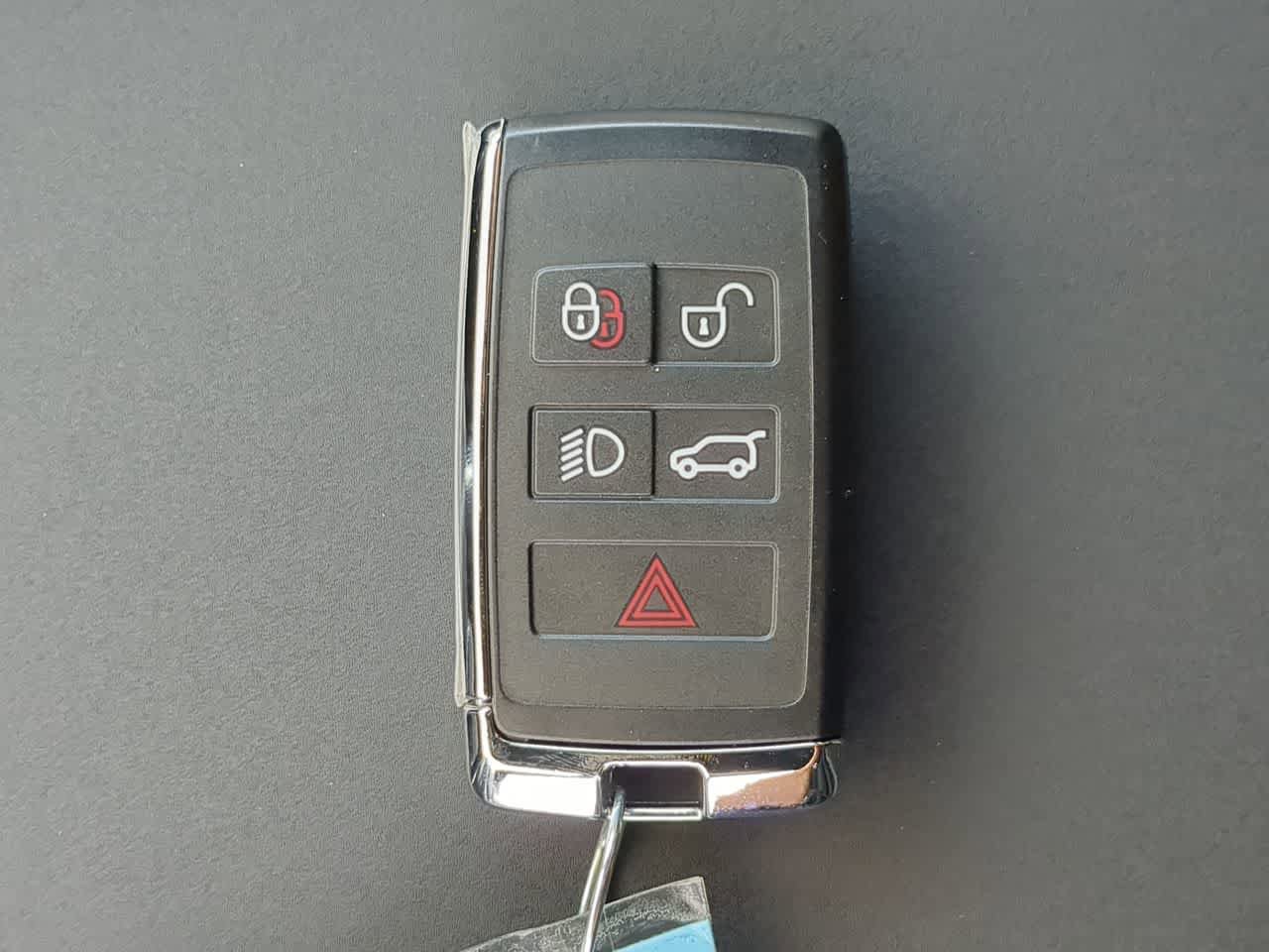 New 2026 Land Rover Discovery Sport Landmark AWD/4WD image 38