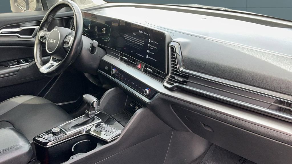 Certified 2023 Kia Sportage EX image 21